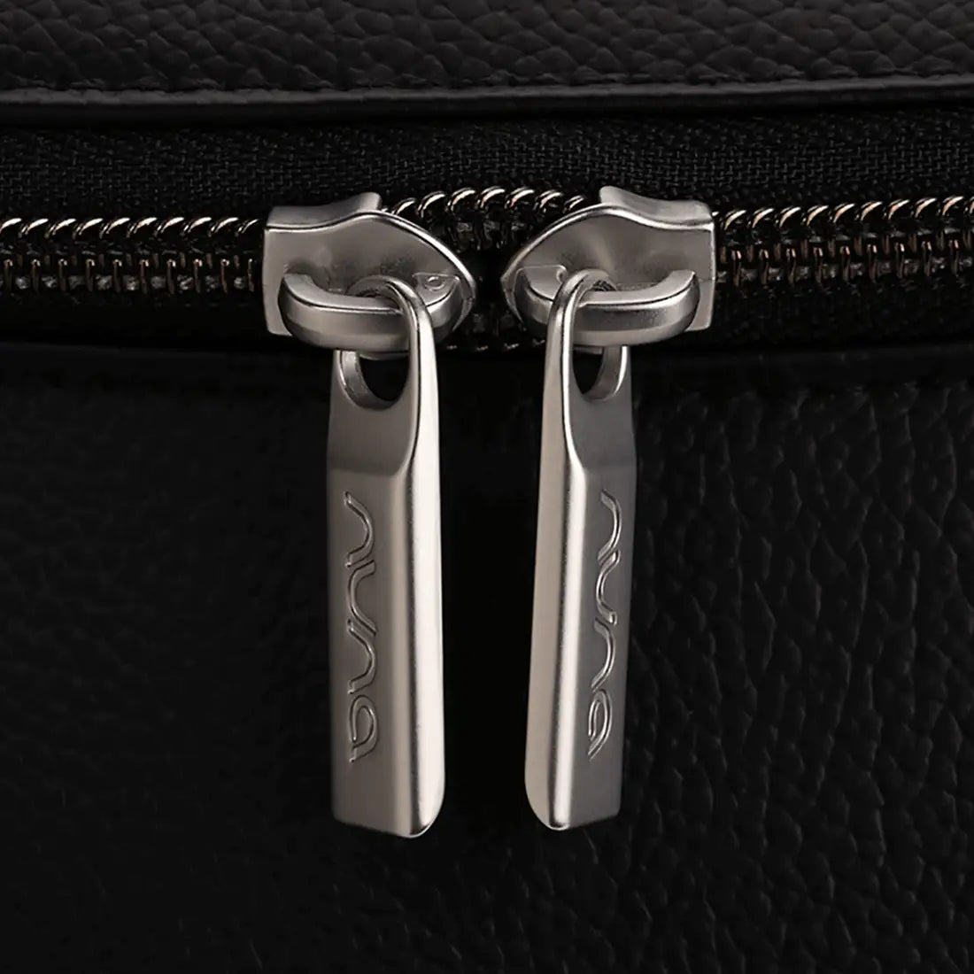 Nuna x BMW Collection – Essential Bag