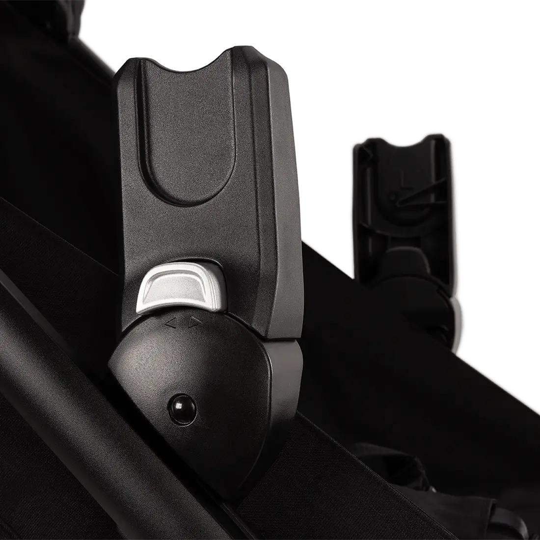 Nuna TRVL™ series adaptor
