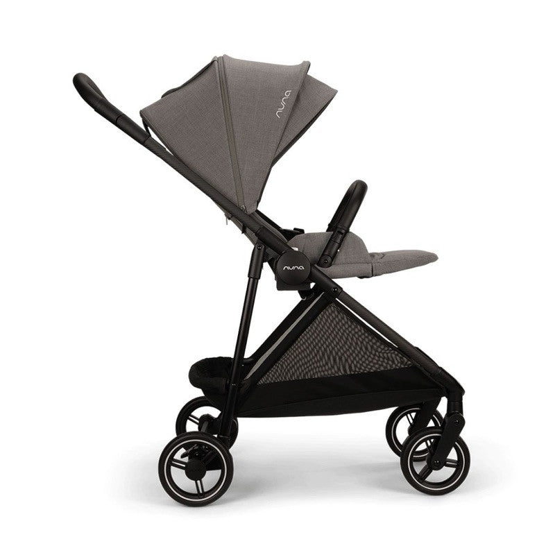 Nuna Ixxa™ Next Lightweight Dual-facing Stroller