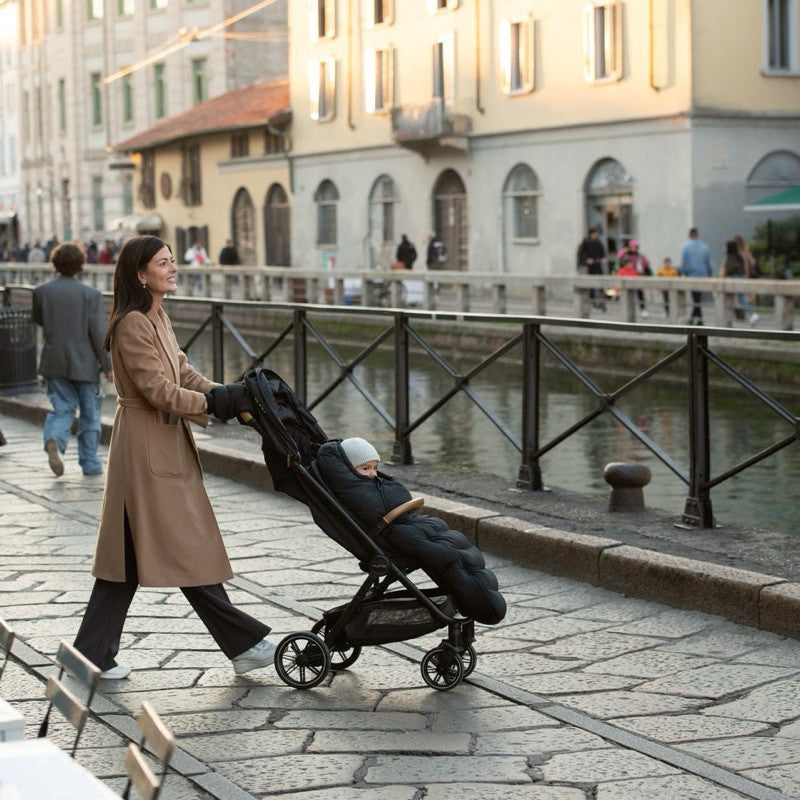 Nuna trvl™ lx Lightweight Stroller