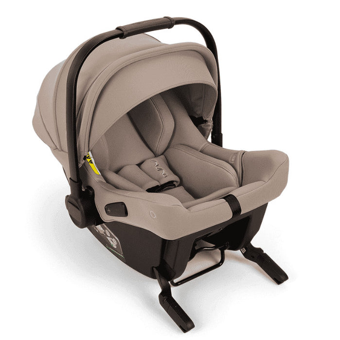 Nuna pipa™ URBN BABY CARRIER / CAR SEAT